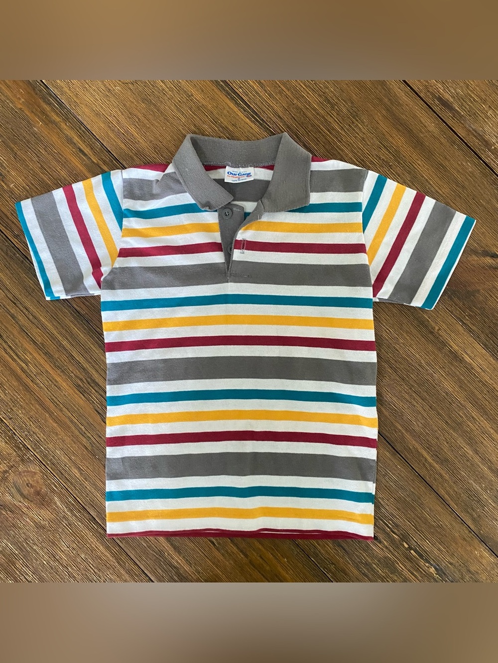 Boys bright colors and appliqués clothing bundle size S-M - Picture 8 of 11